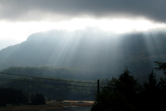 Tahsis Sunrays