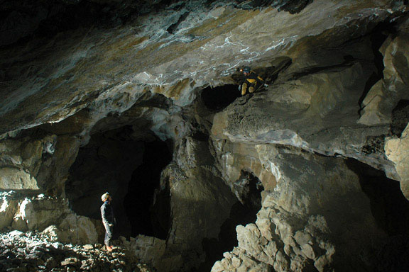 Weymer Cave in Tahsis